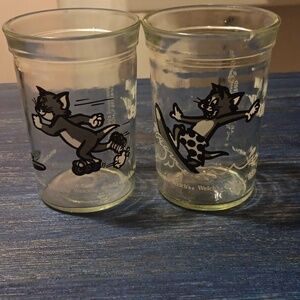 2 Tom and Jerry Welches Jelly Jar Glasses